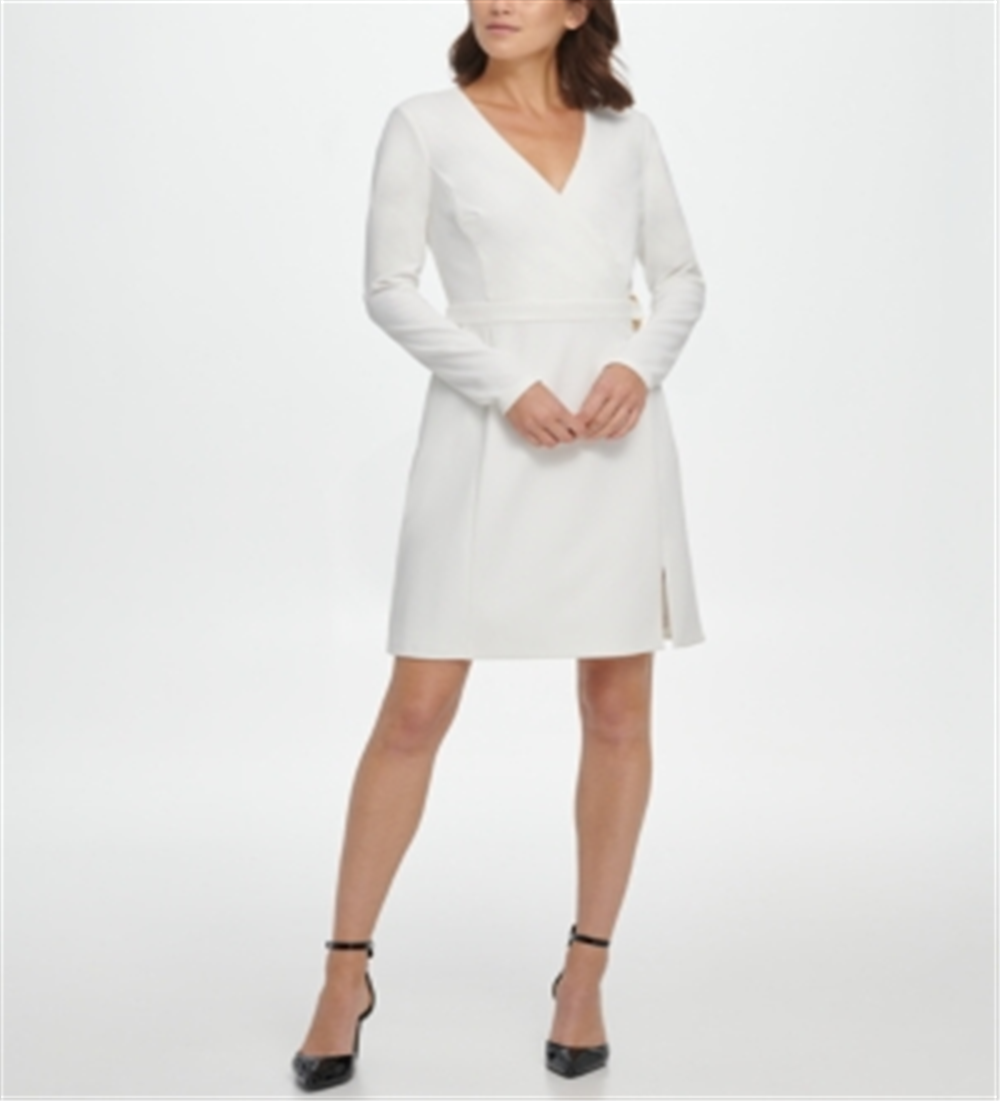 Vestido feminino DKNY com decote em V e argola em D, ajuste evasê, branco, tamanho 10