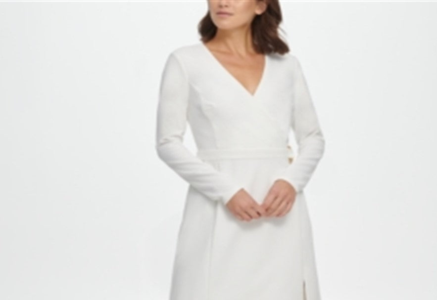 Vestido feminino DKNY com decote em V e argola em D, ajuste evasê, branco, tamanho 10