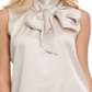 Blusa feminina DKNY com decote falso e laço, bege, tamanho grande