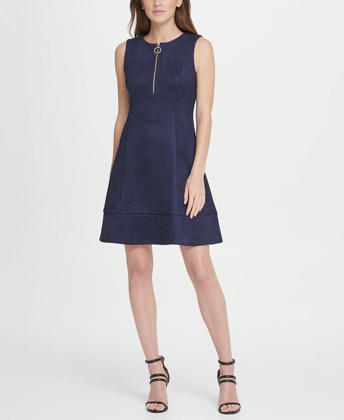 Vestido flare feminino DKNY de camurça com zíper e ajuste azul, tamanho 4