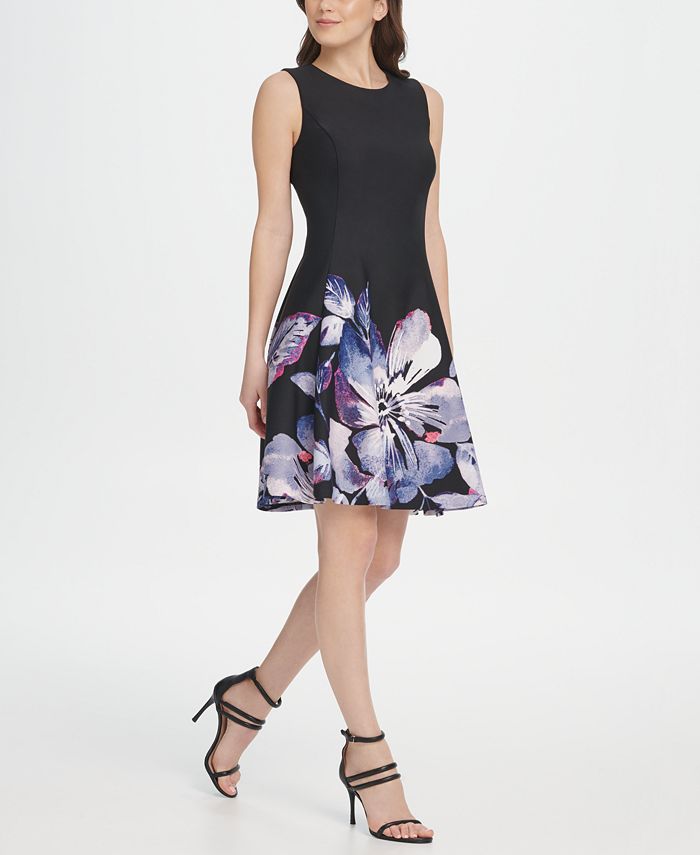 Vestido feminino floral DKNY Scuba Fit &amp; Flare, preto, tamanho 6