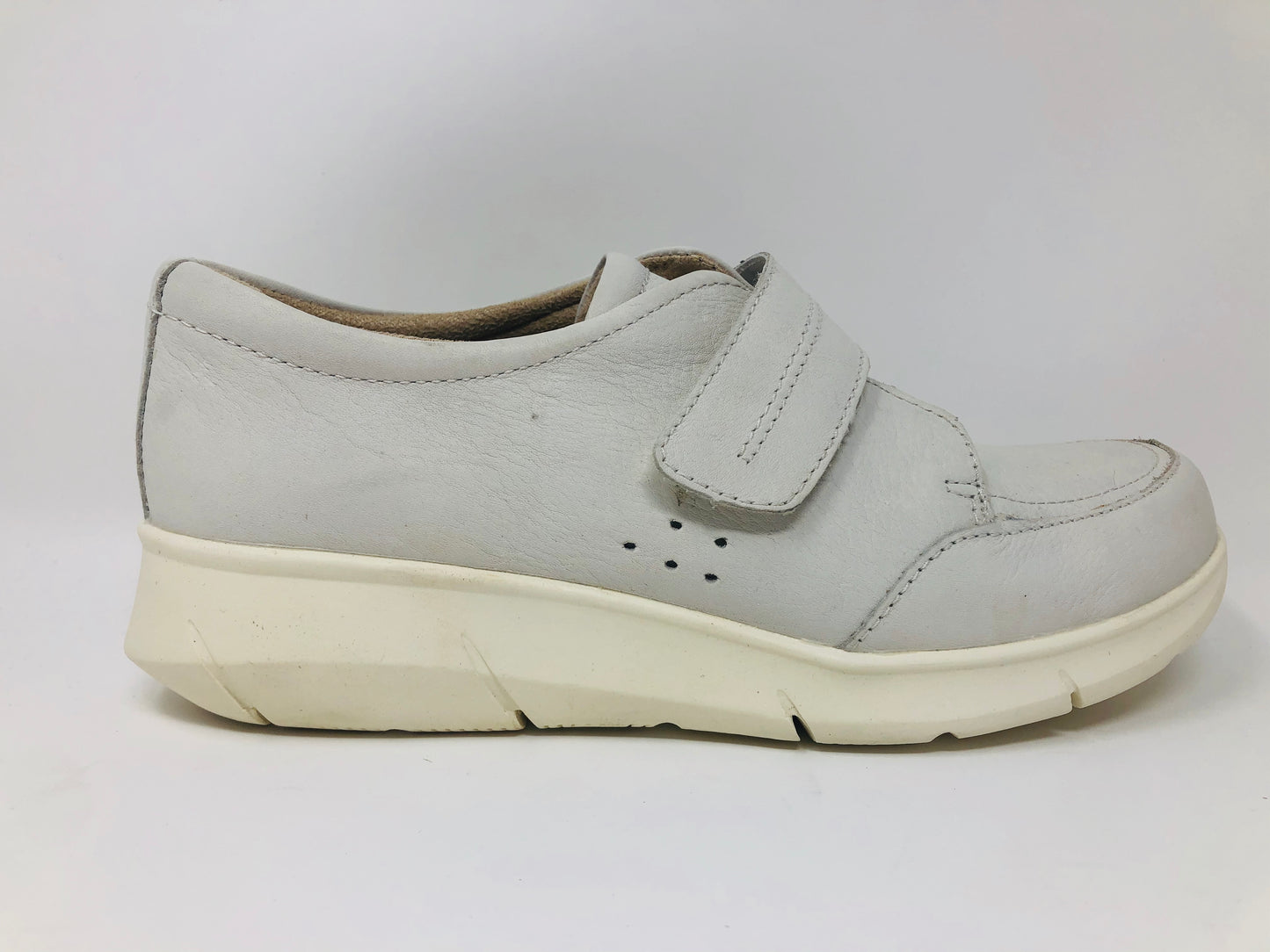 Mocassim Hush Puppies Believe Mardie Slip On Feminino Branco Tamanho 6 B(M) EUA