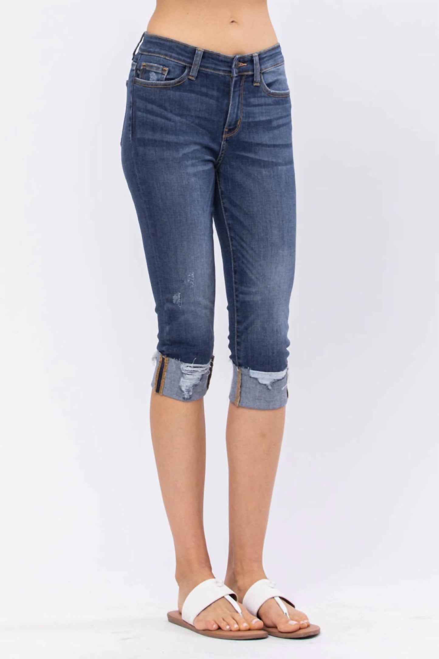 Judy Blue - Destroyed Cuffed Mid-Rise Skinny Capri