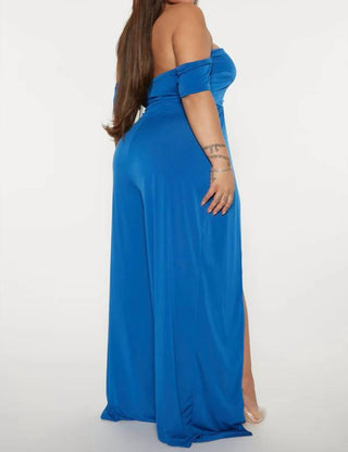 Fashion Nova - Macacão Jordan com fenda alta