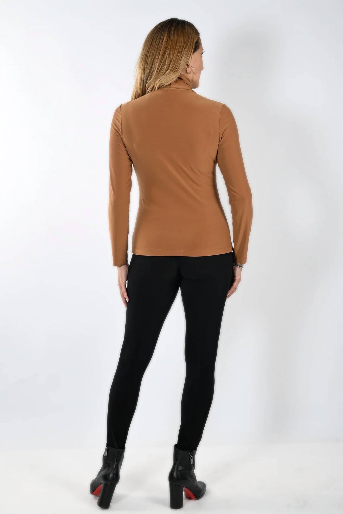 Frank Lyman - Turtleneck Knit Top
