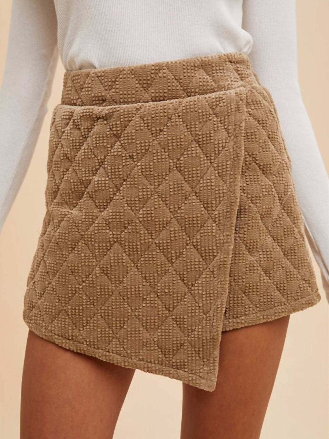 Anniewear - Quilted Velvet Skort