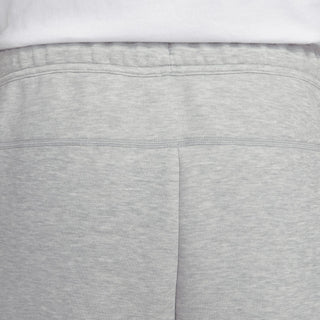 Nike - Shorts esportivos masculinos Tech Fleece