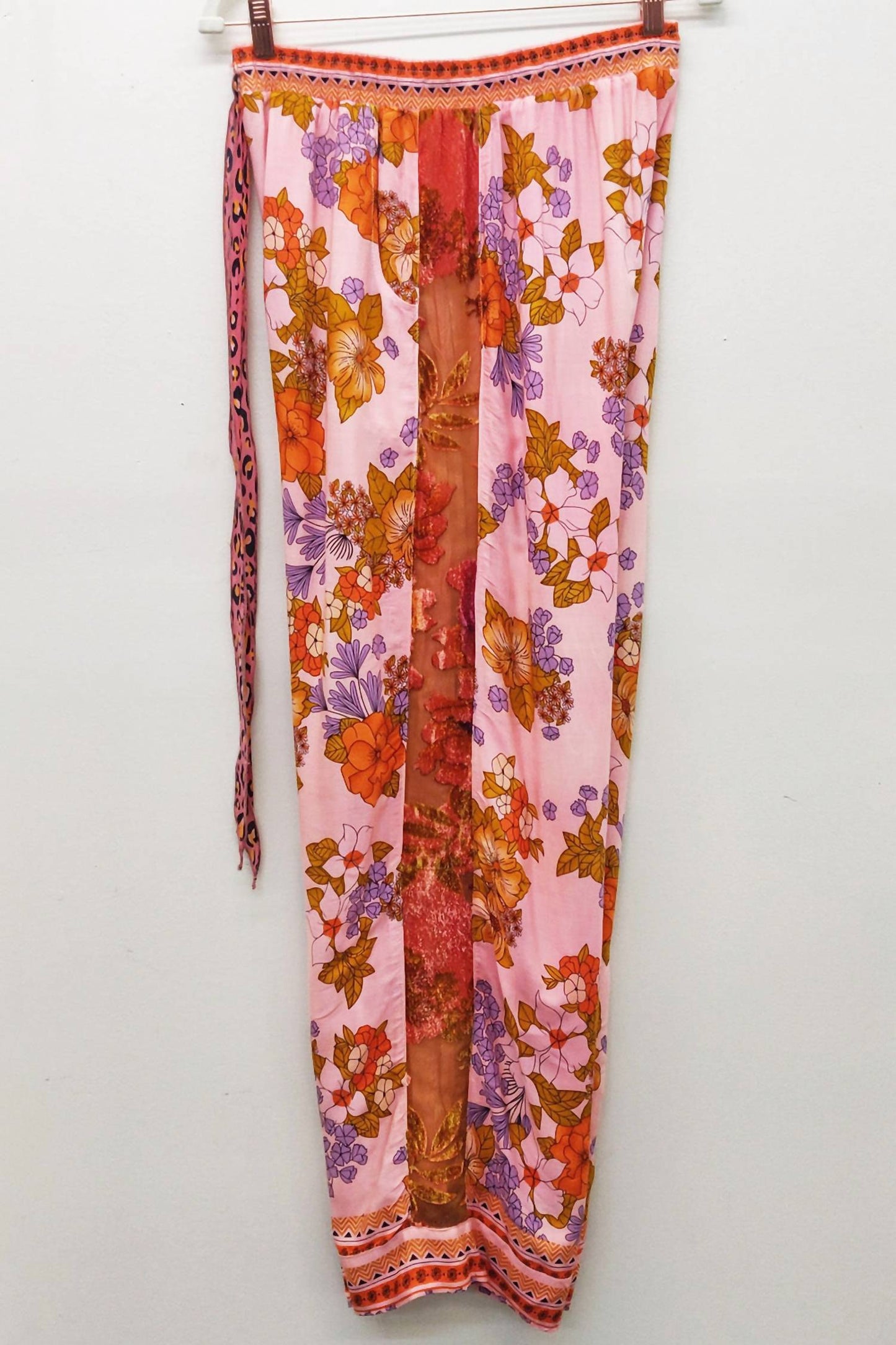 Aratta - Golden Aurela Floral Print Elastic Waist Pants