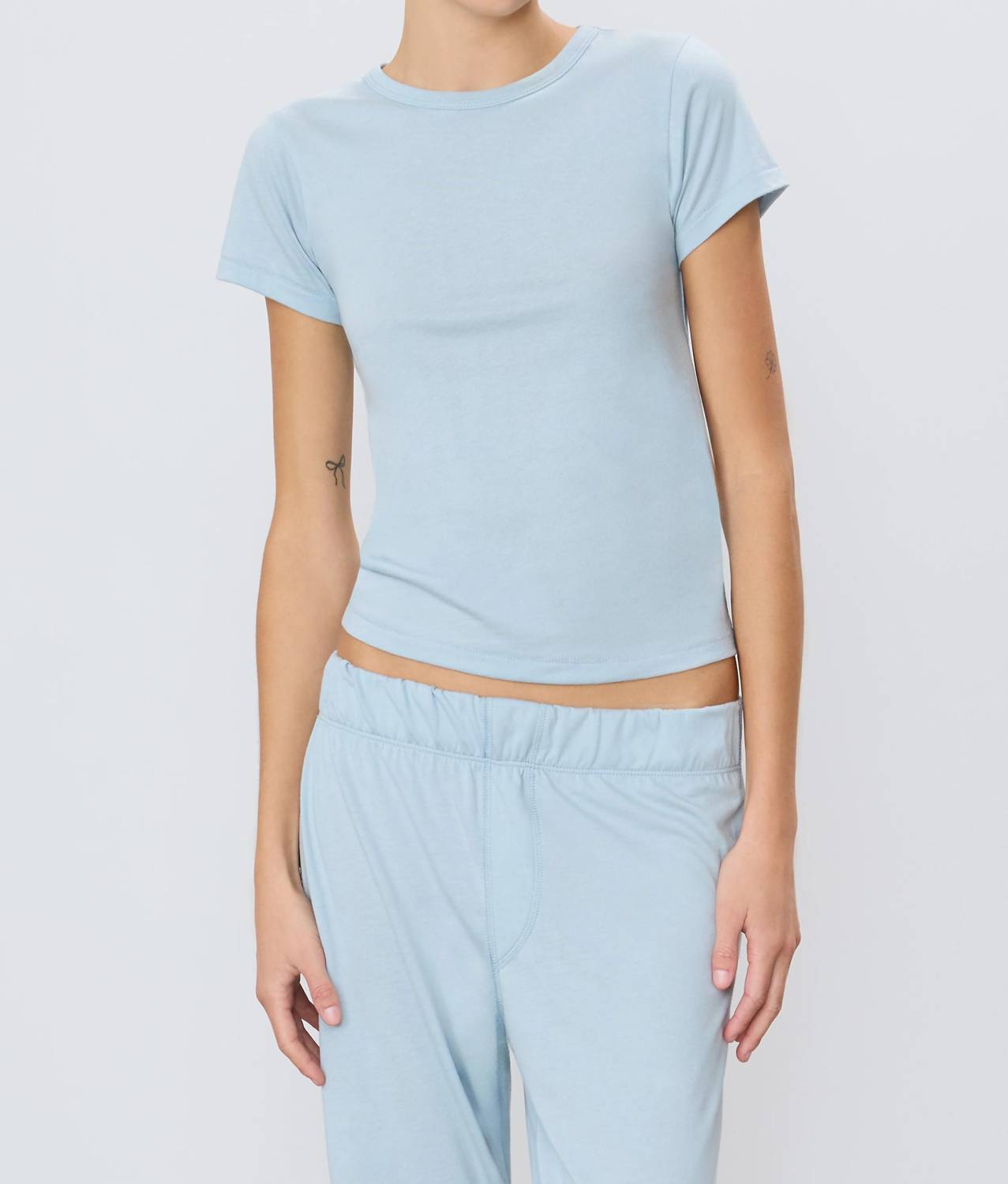 Eterne - Fitted Crewneck Short Sleeve T-shirt