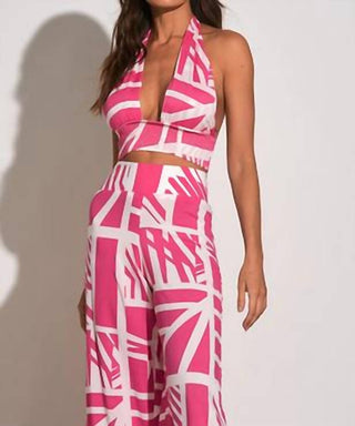 Elan - Criss Cross Halter Top