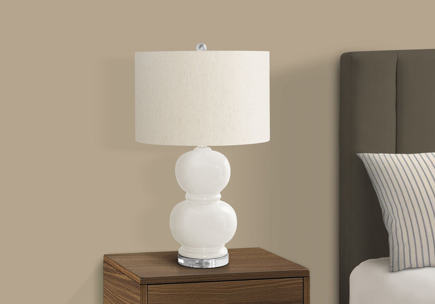 Contemporary Ceramic Table Lamp - Cream
