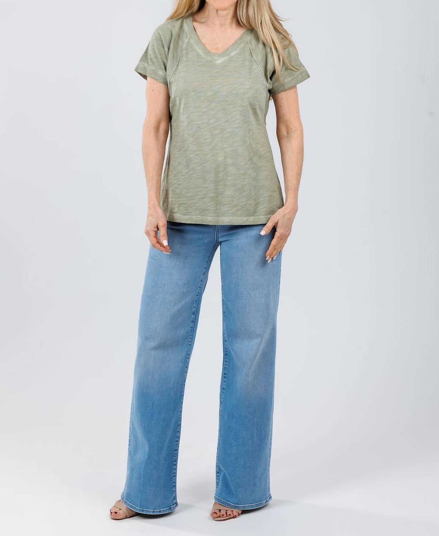 Elliott Lauren - Tina Raglan Short Sleeve V-neck Tee