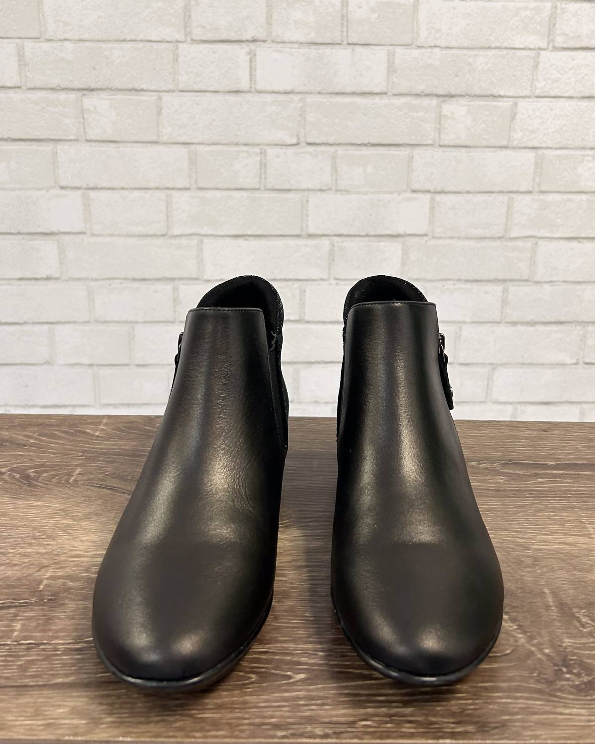 Revere - Women's Damascus Bootie