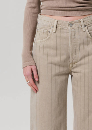 Cidadãos da Humanidade - Calça Jeans Crop Ayla Raw Hem