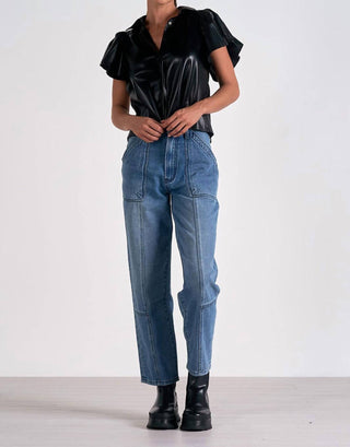 Elan - Blusa de couro com mangas esvoaçantes