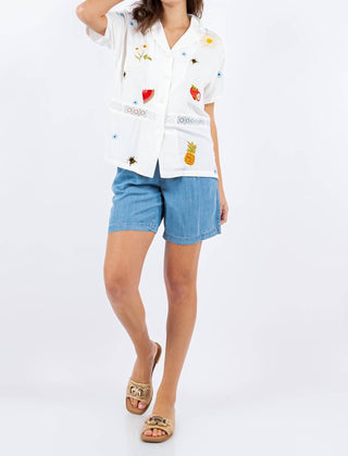 Paparazzi - Camisa de acampamento bordada em viscose