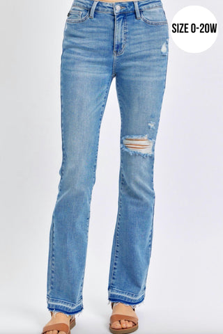 Judy Blue - Calça Jeans Bootcut de Cintura Média