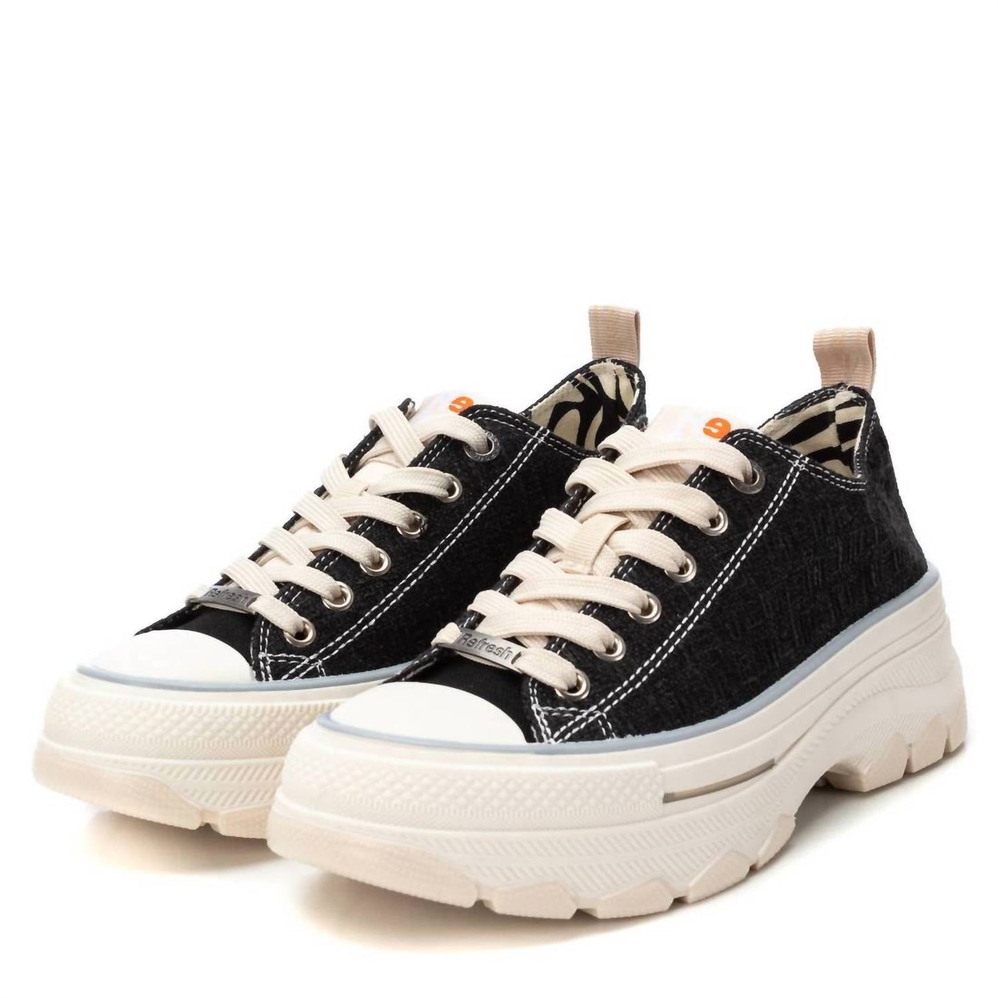 Xti - Women's Refresh Lug Outsole Sneakers