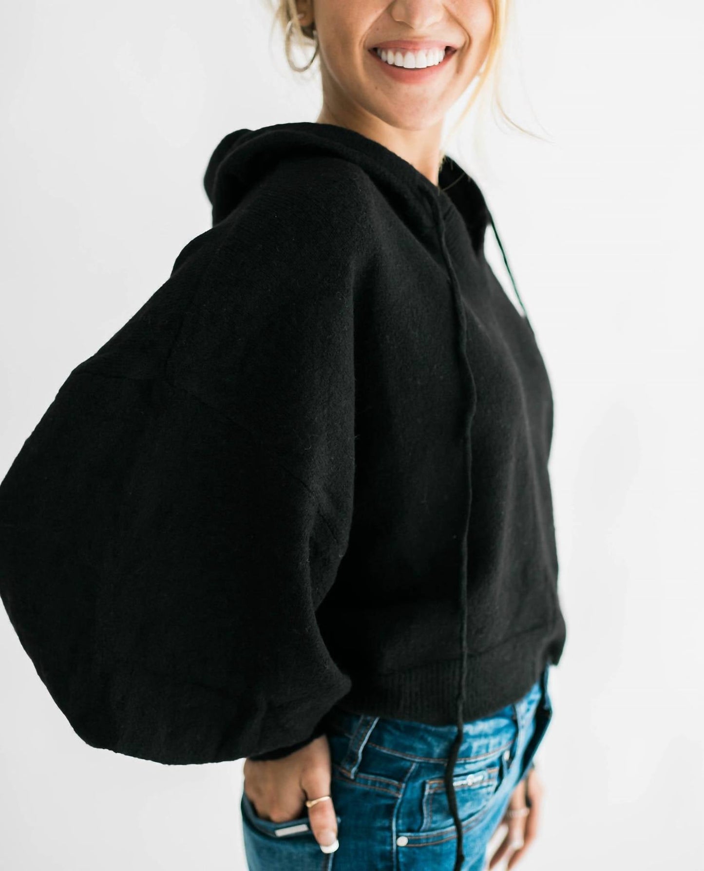 Falcon Park - Sara Hoodie