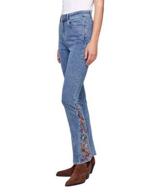 Charlie B - Calça jeans boot cut bordada