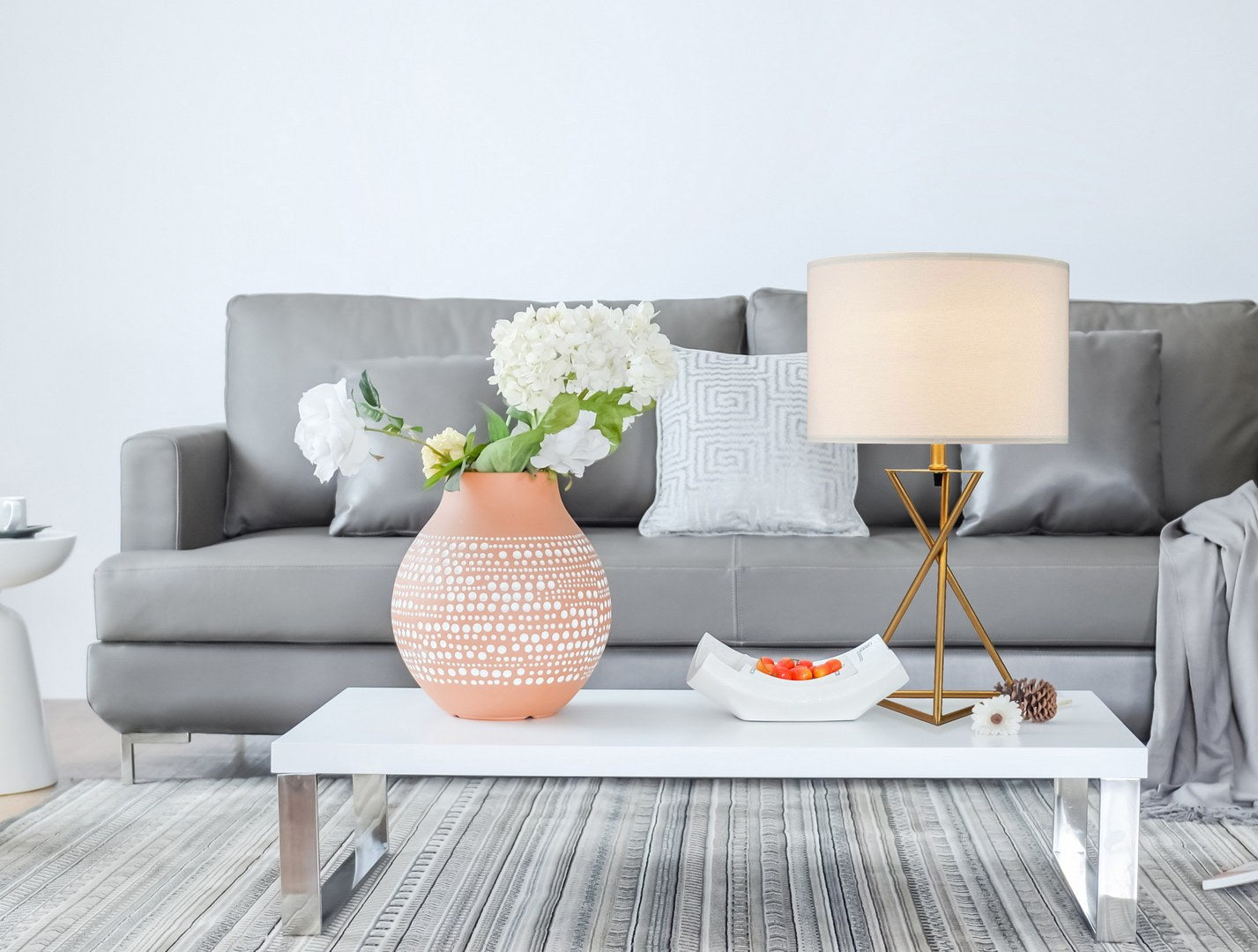 26.25" Tall Ester Mid-Century Metal Table Lamp in Matte Gold