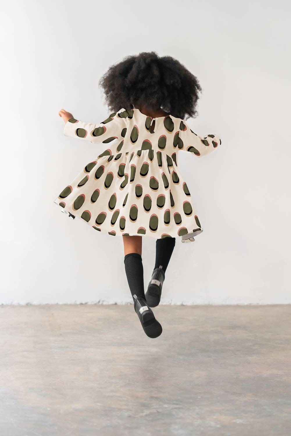 Omamimini - Girls' Drop Waist Long Sleeve Terry Dress