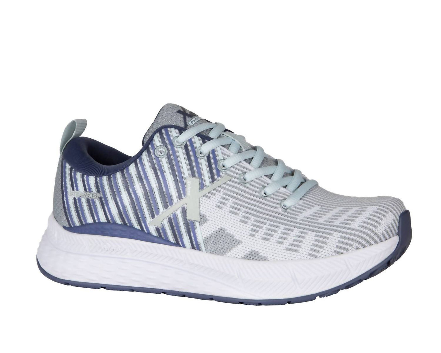 Xelero - Women's Steadfast Running Shoes