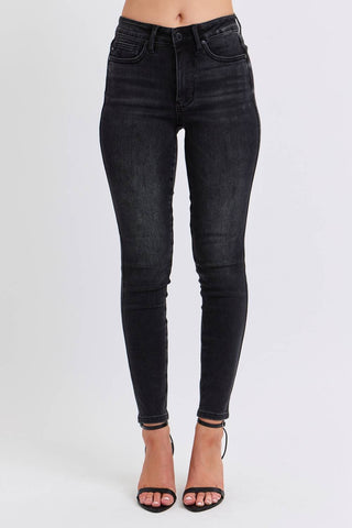 Judy Blue - Calça Jeans Skinny com Controle de Barriga de Cintura Média