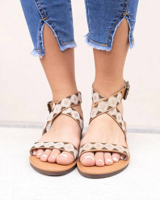 Grace And Lace - Sandália Bordada