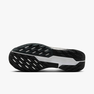 Nike - Men's Pegasus Trail 5 Shoes