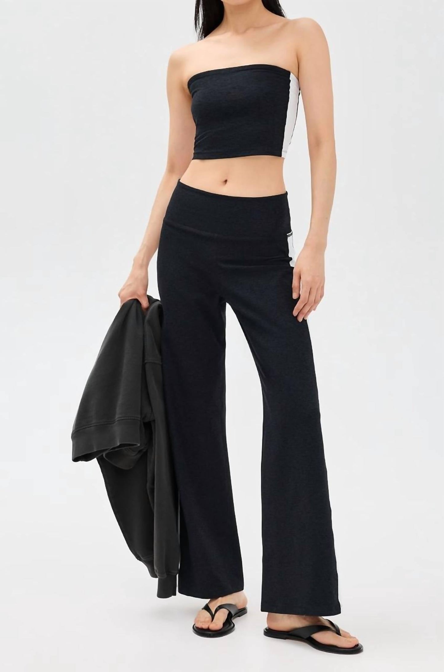 Beyond Yoga - Spacedye Line Up Strapless Cropped Top