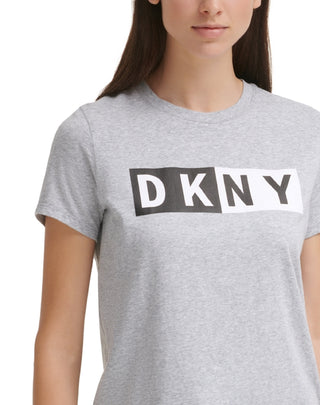 Camiseta feminina DKNY Sport Logo Cinza Tamanho Médio