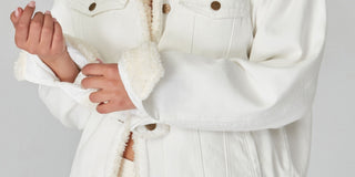 Jaqueta Trucker Feminina Lola Jeans Branca Tamanho X-G