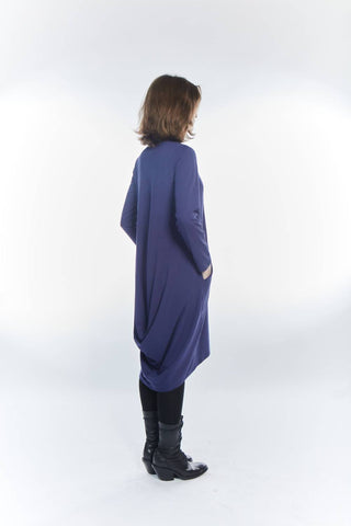 Matthildur - Vestido Larisa com gola simulada