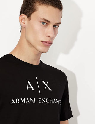 Camiseta masculina com estampa gráfica e logotipo A|X Armani Exchange, preta, tamanho extragrande