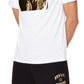 Camiseta masculina A|X Armani Exchange com logotipo metálico em relevo, branca, tamanho médio