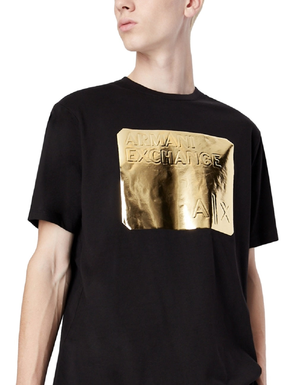 Camiseta masculina A|X Armani Exchange com logotipo metálico em relevo, preta, tamanho grande