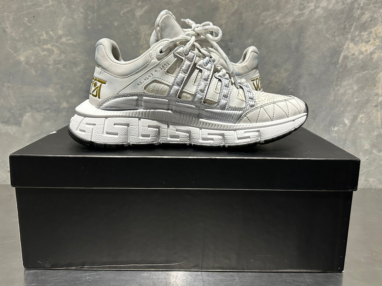 Tênis Versace Trigreca Masculino Cano Baixo Branco Tamanho 7