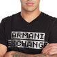 Camiseta masculina AX Armani Exchange com estampa de logotipo futurista, preta, tamanho M