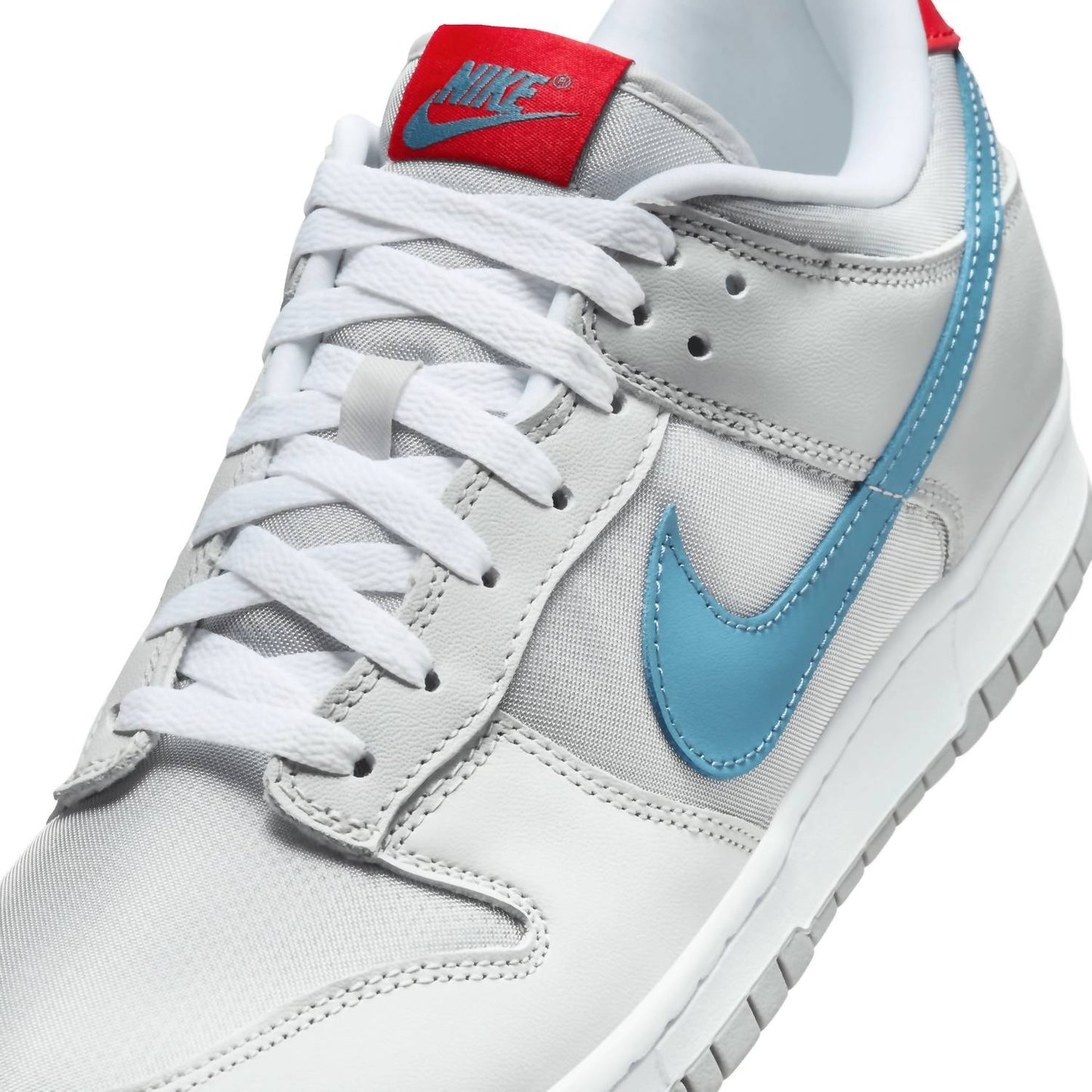 Nike - Men's Dunk Low QS Sneakers