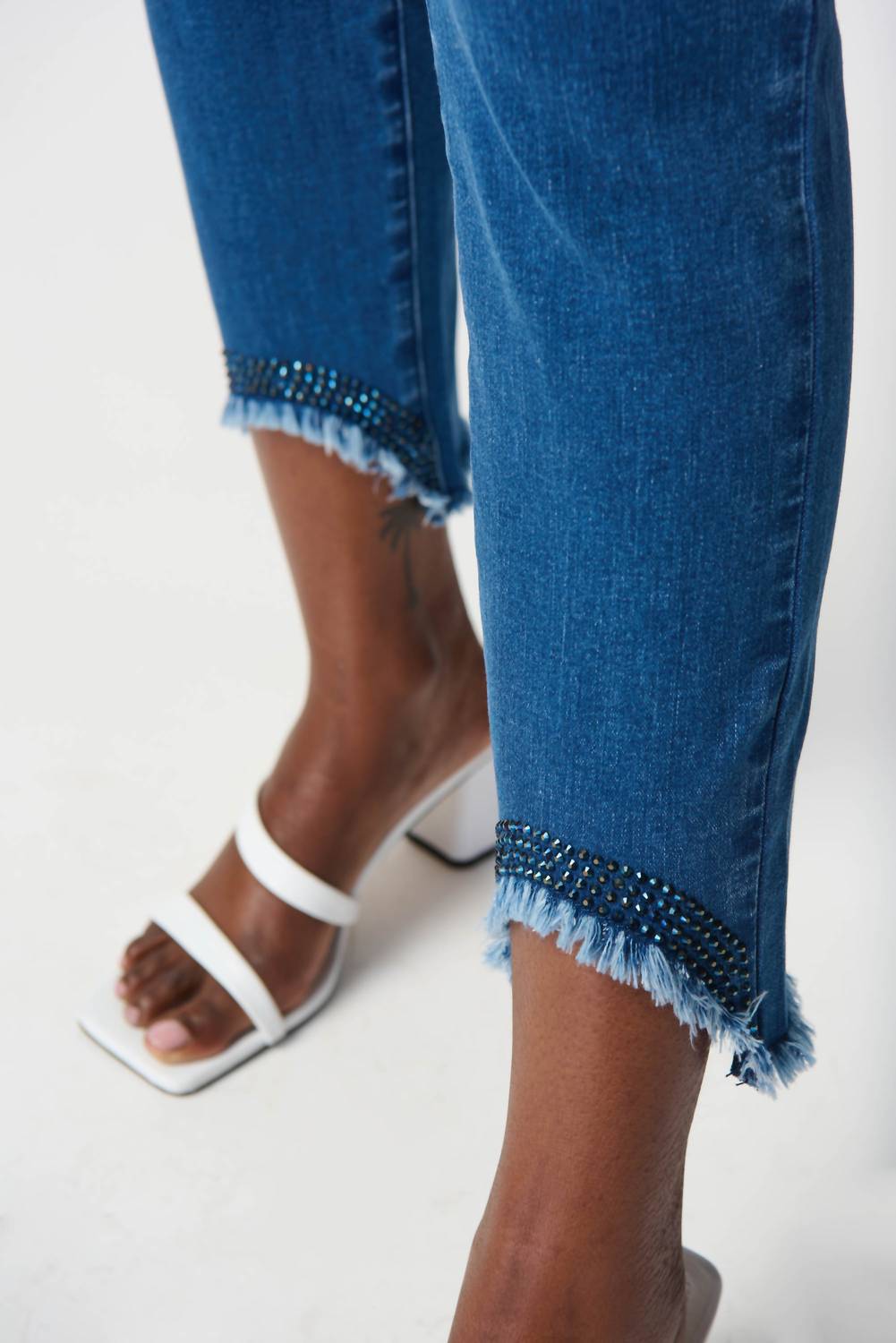 Joseph Ribkoff - Skinny Slim Crop Jeans