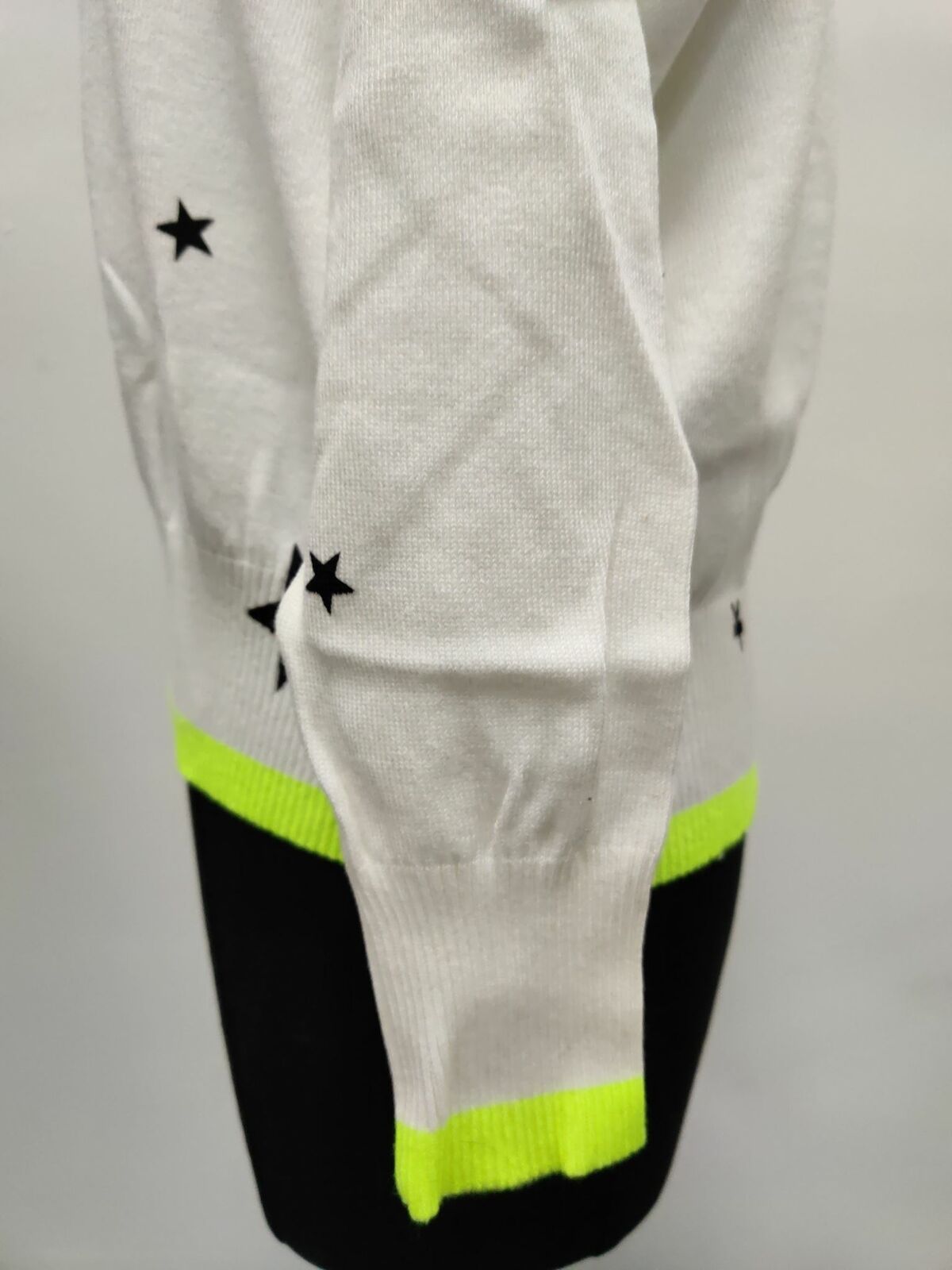 Suéter feminino Aqua com estampa de estrelas, marrom, tamanho P