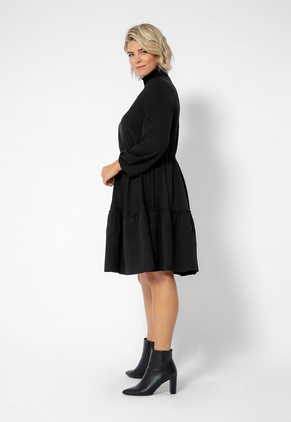 Vestido de malha boho verde oliva com manga comprida Leota feminino (curvo) preto