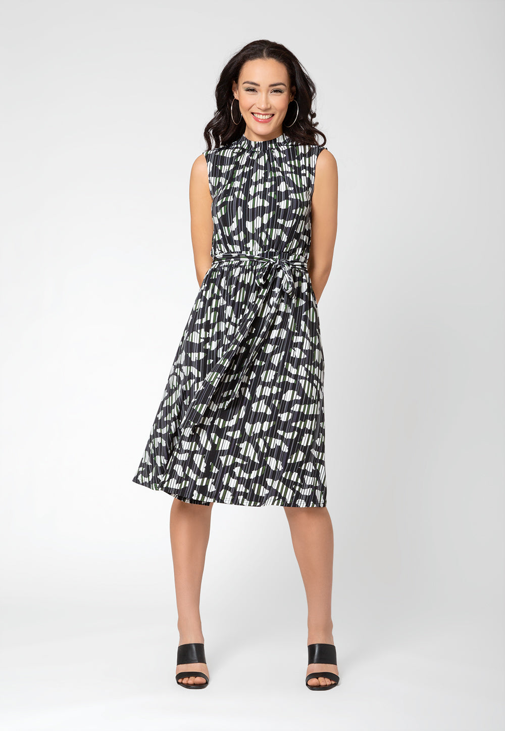 Vestido Midi Mindy Sem Mangas Leota Feminino Cinza