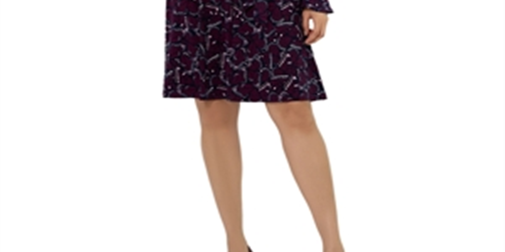 Vestido feminino Leota Rosalia com decote em V e ajuste evasê, preto, tamanho médio