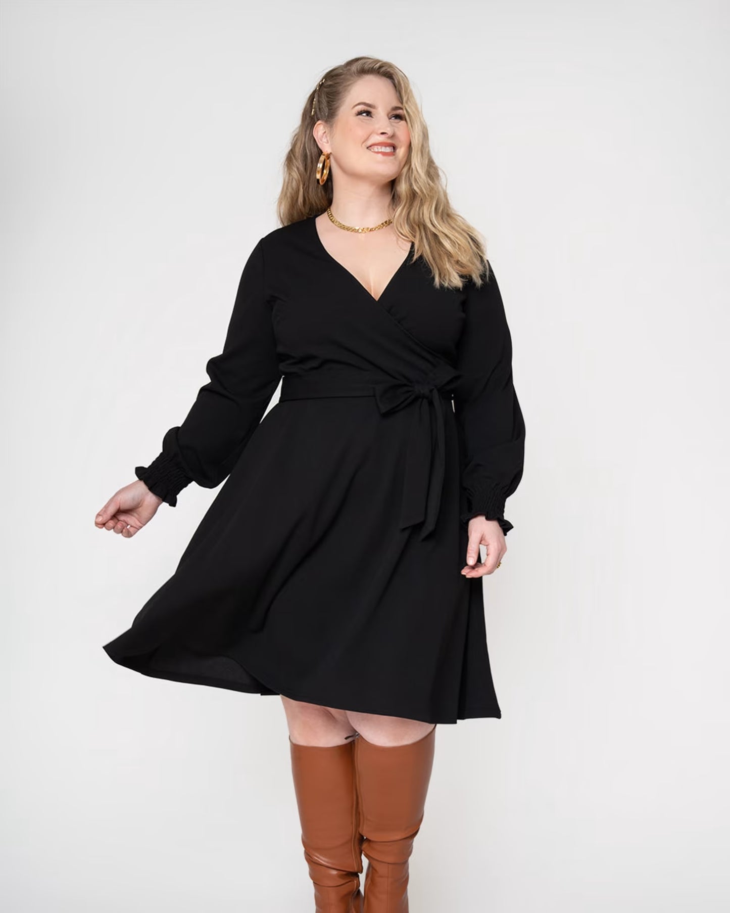 Vestido Blusa com Manga Envoltória Perfeito Leota Feminino Preto