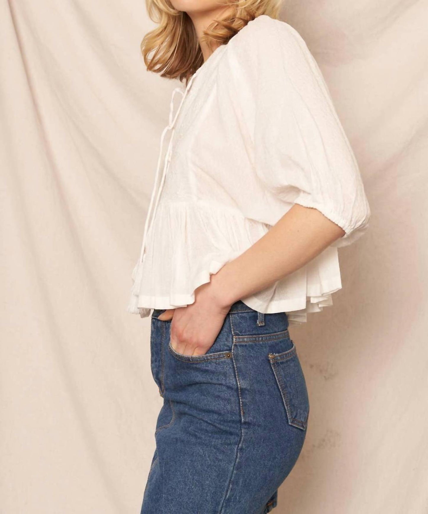 En Creme - Puff Sleeve Embroidered Top