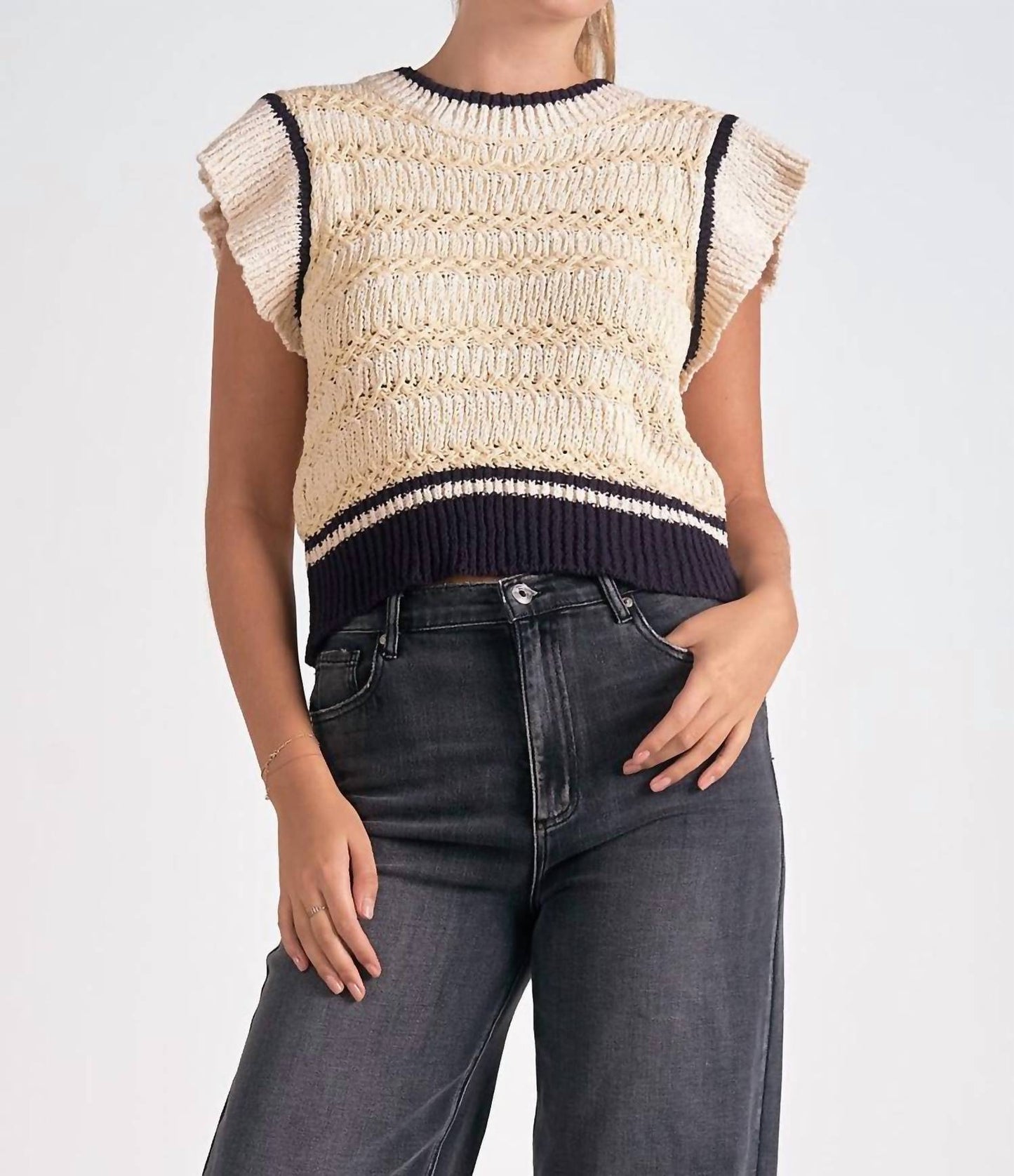 Elan - 7 Sweater Cap Sleeve Crewneck
