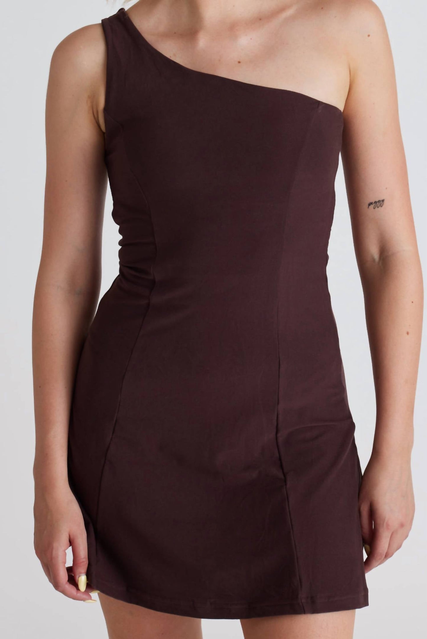 Wolven - Active One-shoulder Mini Dress