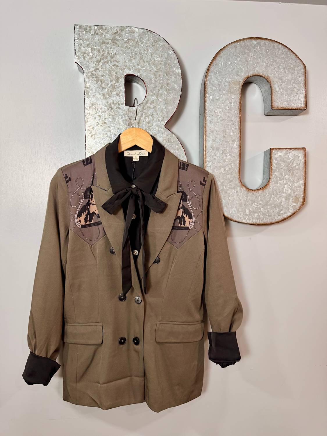 2Flyco - Women's Give 'em Hell Tailored Blazer